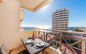 Falesia Apartment By Lovelystay